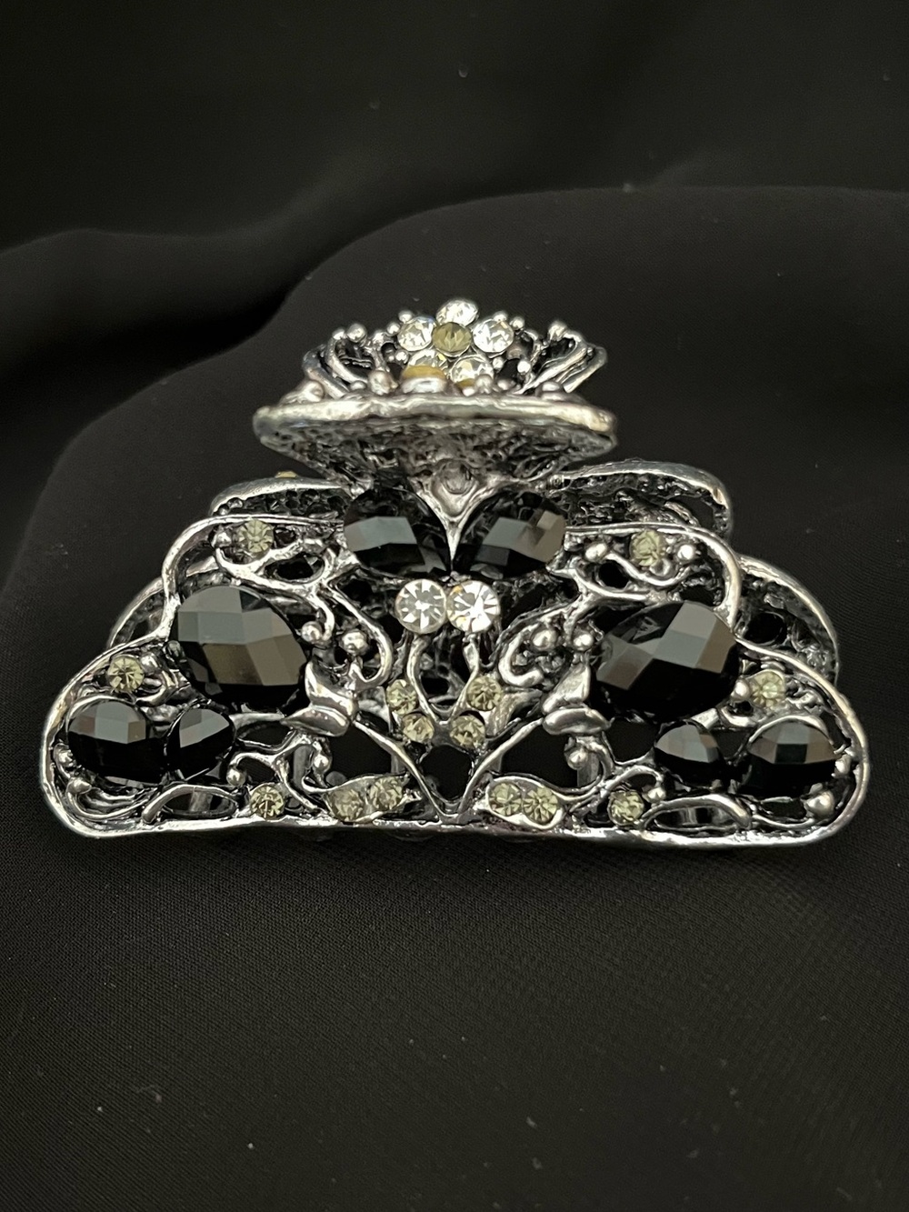Elegant Black Crystal Filigree Hair Clip